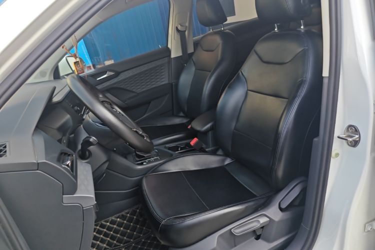 Volkswagen Tharu 2020 immagine di auto #15