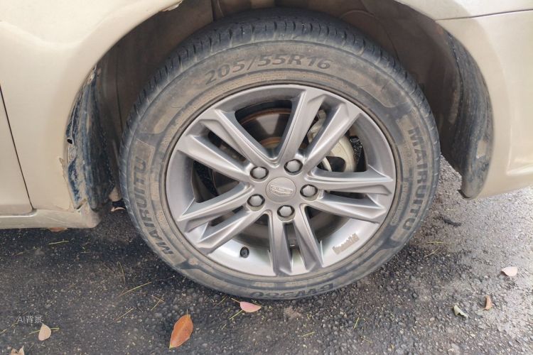 GEELY Emgrand 2018 car image #9