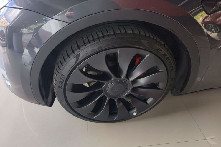 Tesla Model Y 2022 #9 Tesla Model Y 2022 car image #9