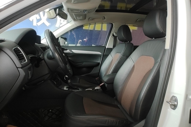 Audi Q3 2017 #15 Audi Q3 2017 car image #15