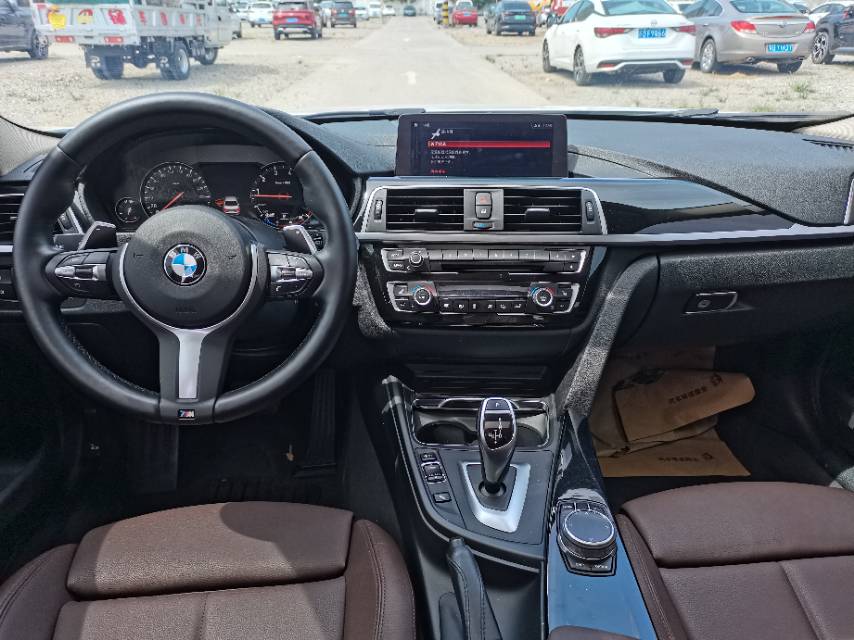 BMW 3 Series 2019 #7 BMW 3 Series 2019 car image #7