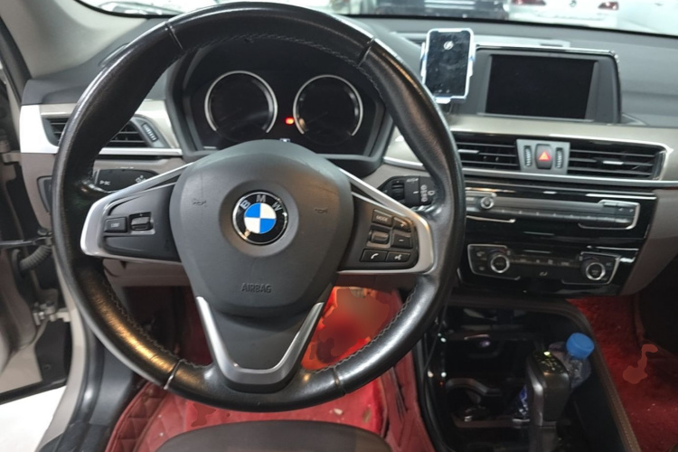 BMW X1 2018 #11 BMW X1 2018 car image #11