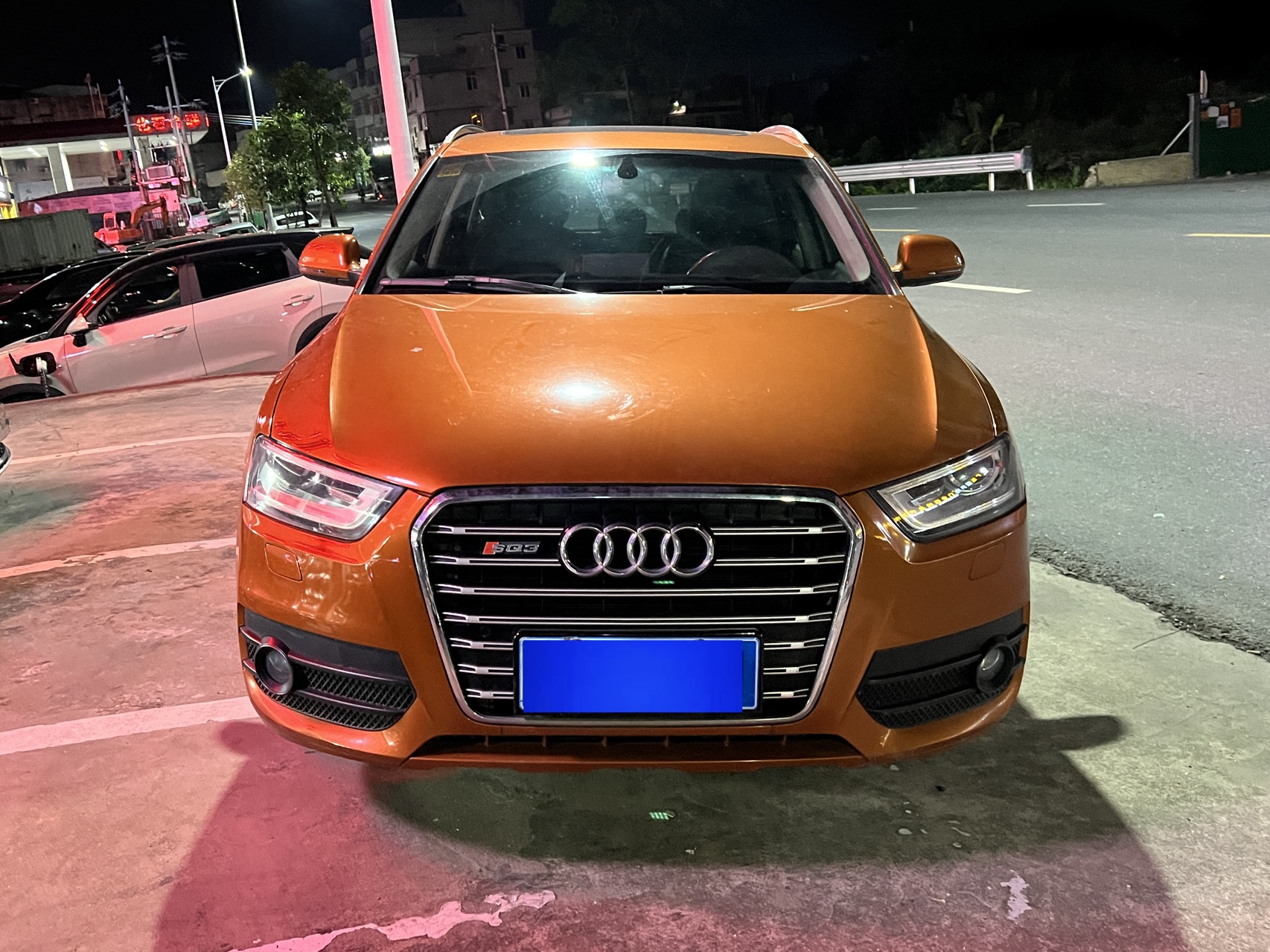 Audi Q3 2013 car image #2