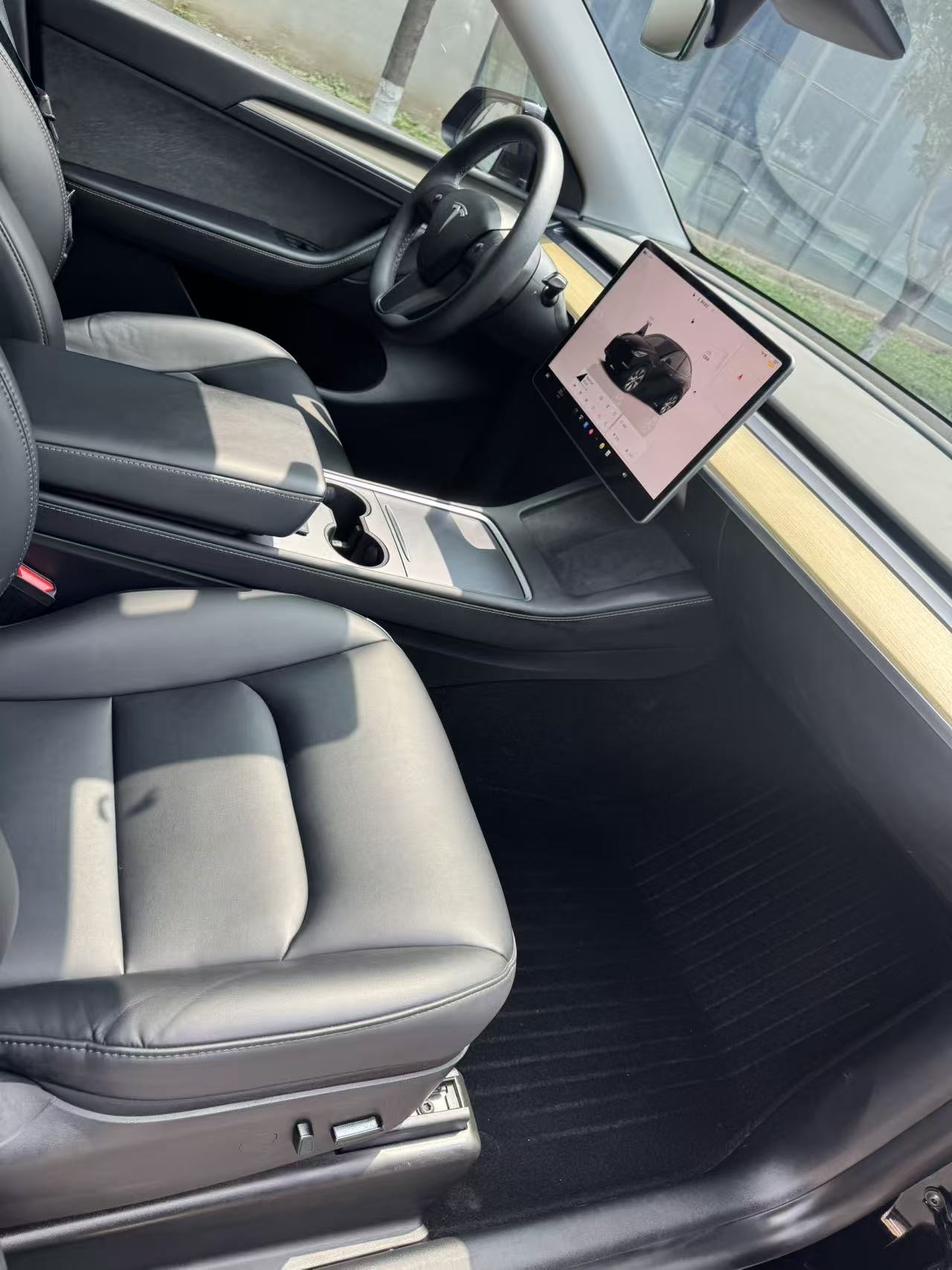 Tesla Model Y 2023 #11 Tesla Model Y 2023 car image #11