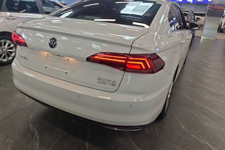 Volkswagen Bora 2022 car image #7