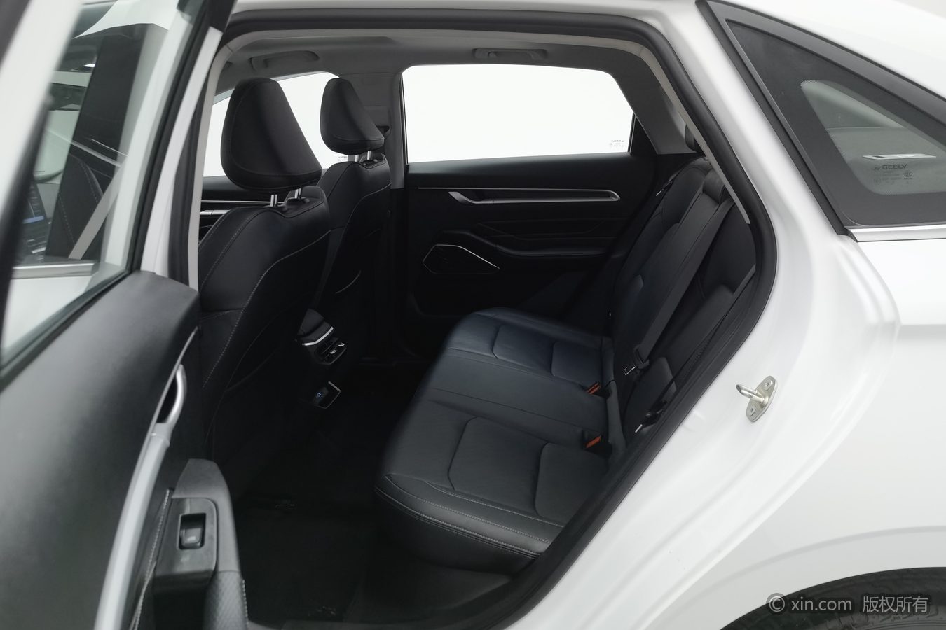 GEELY Emgrand 2024 car image #16