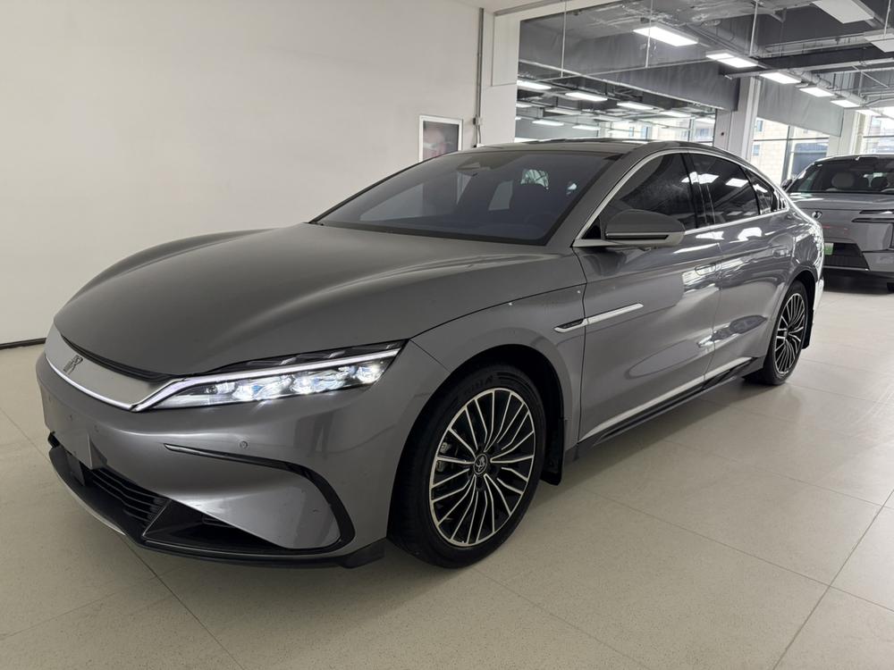 BYD Han 2024 immagine di auto 