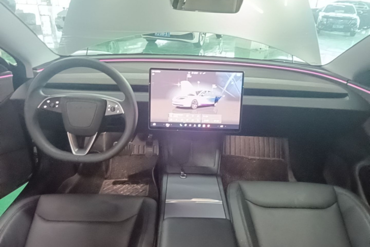 Tesla Model 3 2024 #10 Tesla Model 3 2024 car image #10