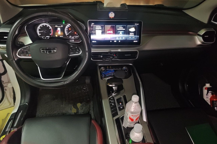 GEELY Coolray 2022 #11 GEELY Coolray 2022 immagine di auto #11