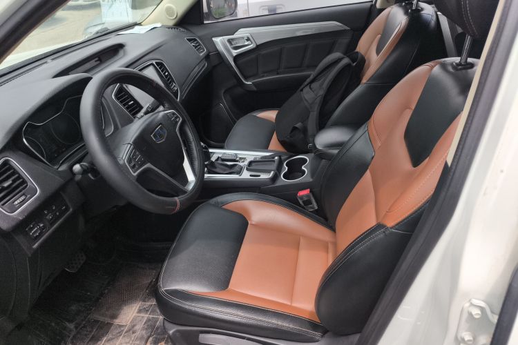 GEELY Vision X6 2016 immagine di auto #15