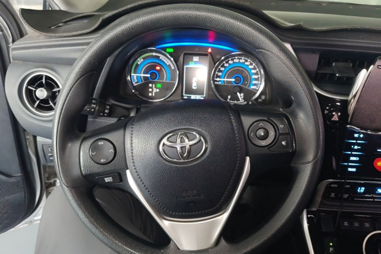 Toyota Corolla 2018 car image #11