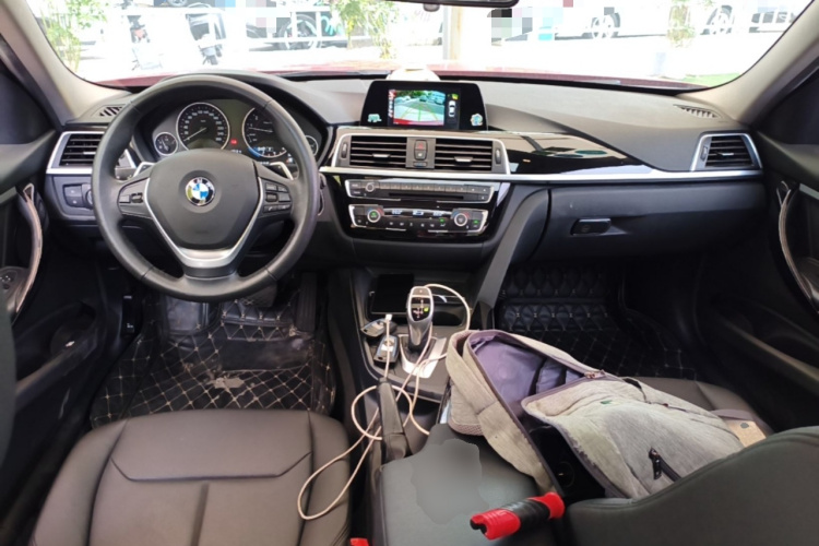 BMW 3 Series 2017 #11 BMW 3 Series 2017 car image #11