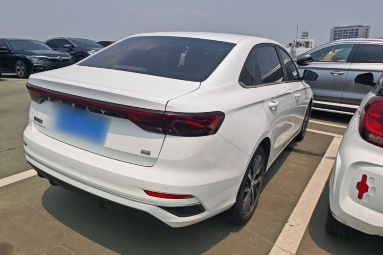 GEELY Emgrand 2023 #7 GEELY Emgrand 2023 car image #7