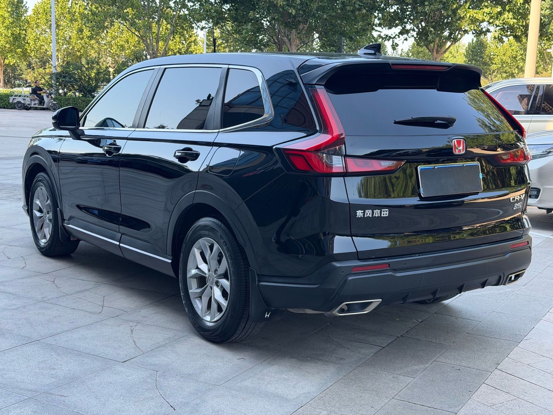 Honda CR-V 2023 #8 Honda CR-V 2023 car image #8