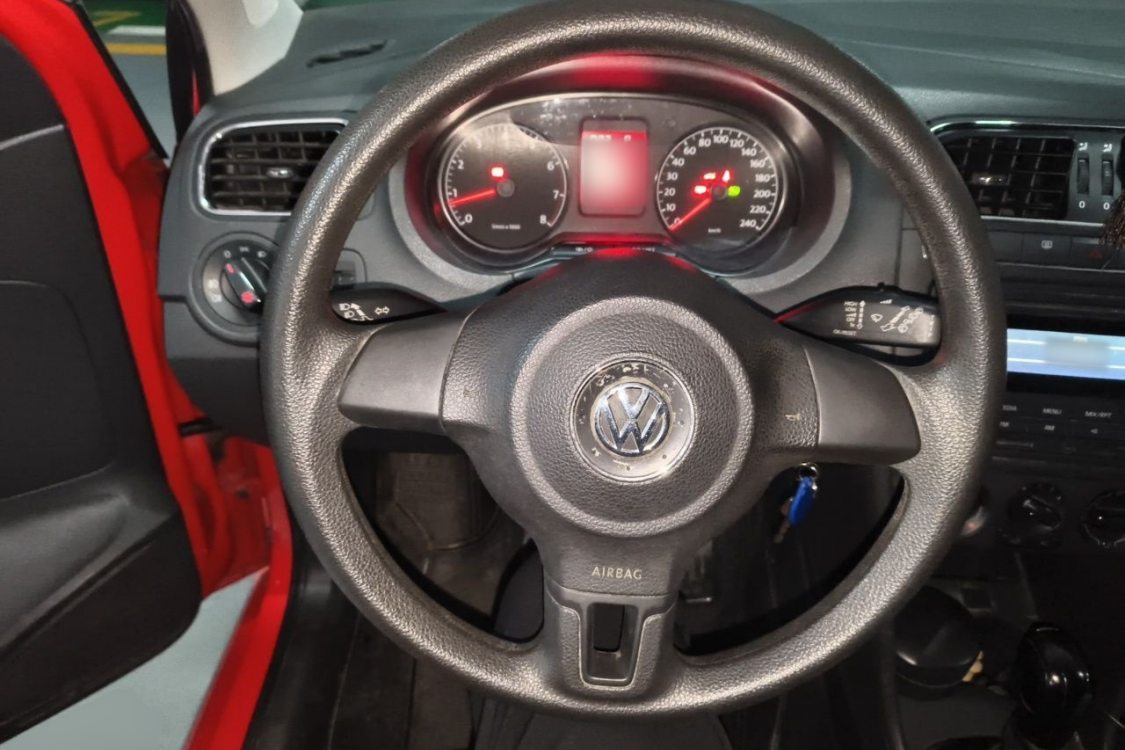 Volkswagen Polo 2013 #22 Volkswagen Polo 2013 car image #22