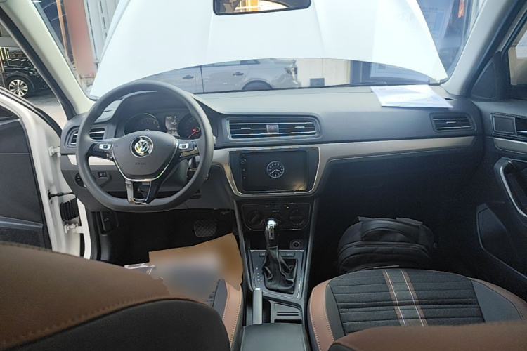 Volkswagen Lavida 2021 imagen de coche #10