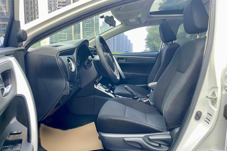 Toyota Corolla Hybird E+ 2021 car image #16