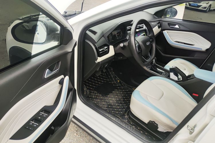 Chery Tiggo 3x 2023 car image #16