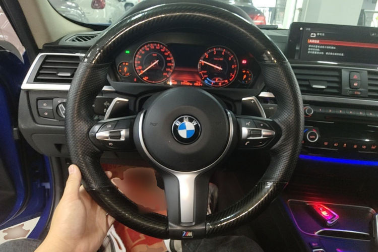 BMW 3 Series 2018 #11 BMW 3 Series 2018 car image #11
