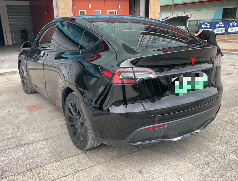 Tesla Model Y 2021 #7 Tesla Model Y 2021 car image #7