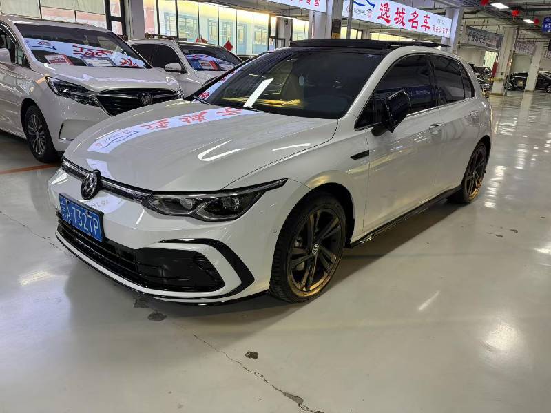 Volkswagen Golf 2023 car image 