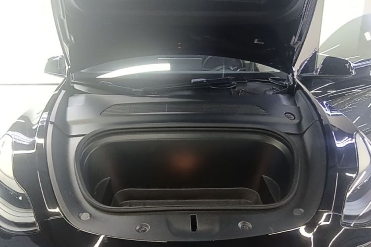 Tesla Model Y 2021 #20 Tesla Model Y 2021 immagine di auto #20