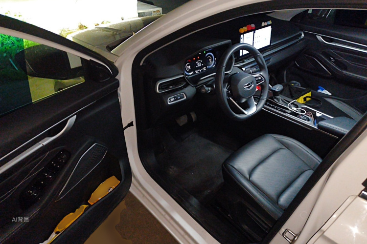 GEELY Emgrand 2023 car image #18