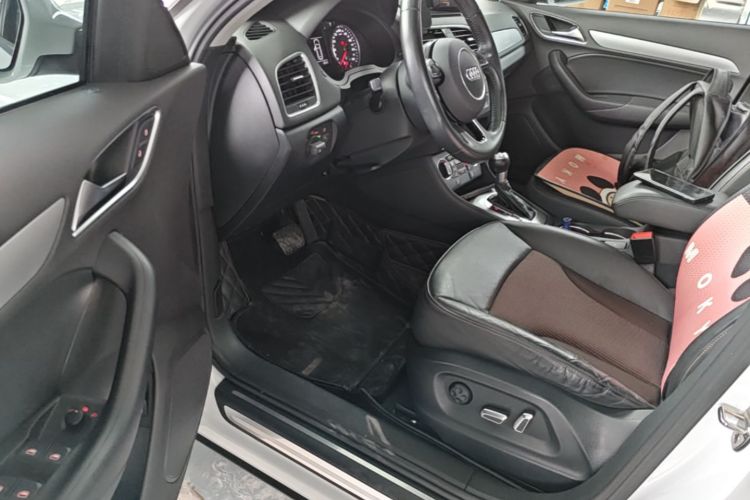 Audi Q3 2017 #16 Audi Q3 2017 car image #16