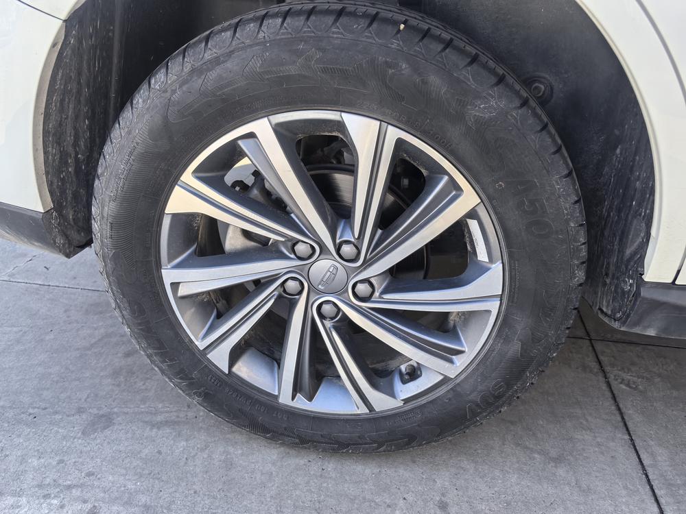 GEELY Vision X6 2024 car image #6