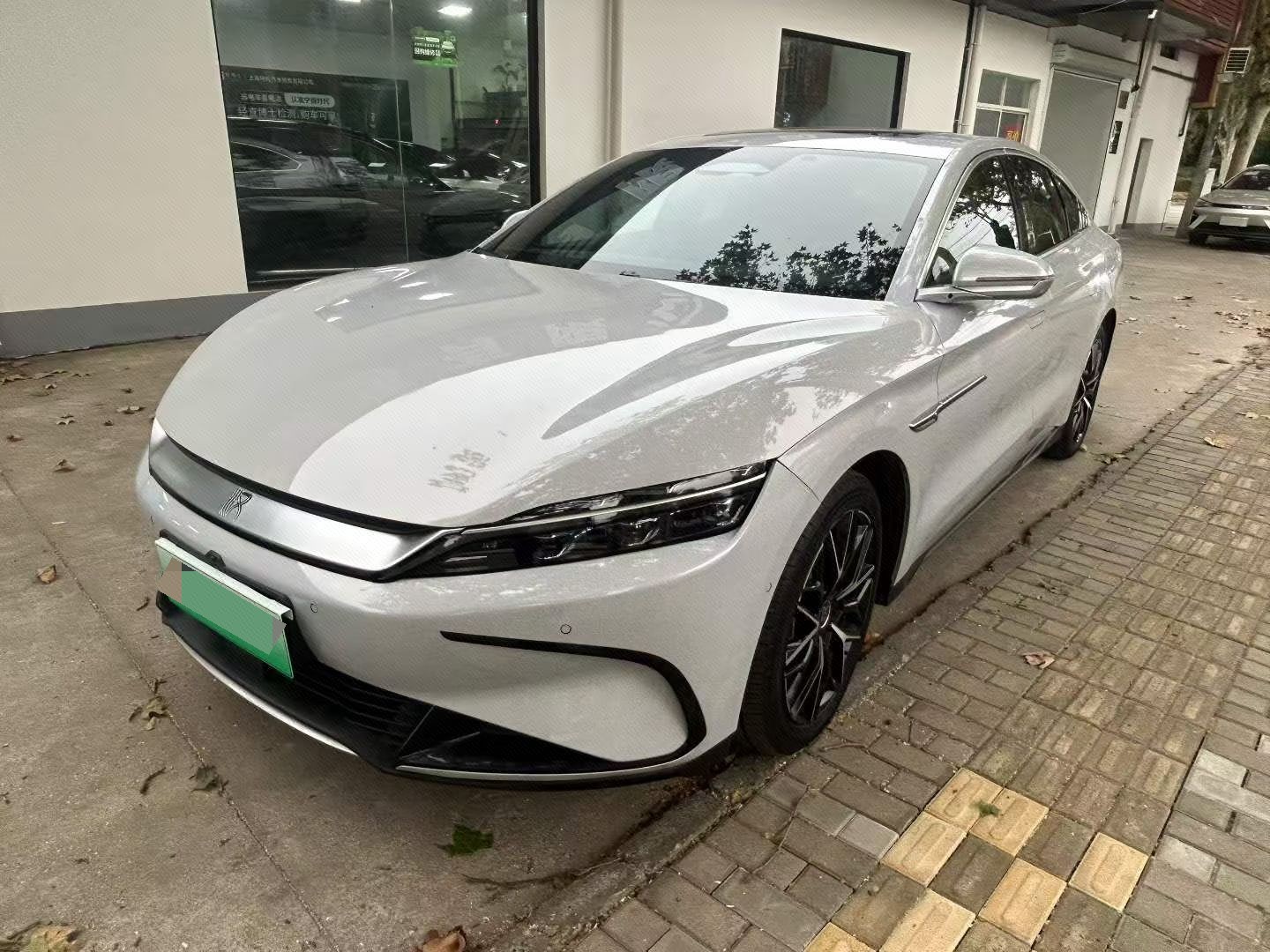 BYD Han 2025 BYD Han 2025 immagine di auto
