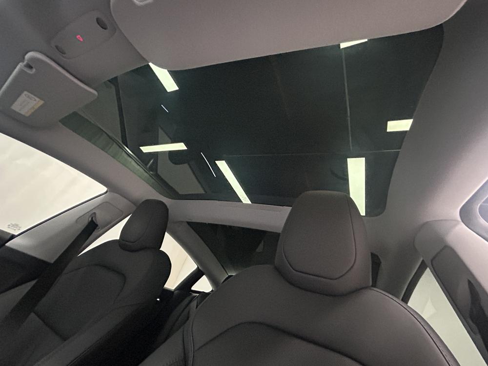 Tesla Model 3 2025 car image #19