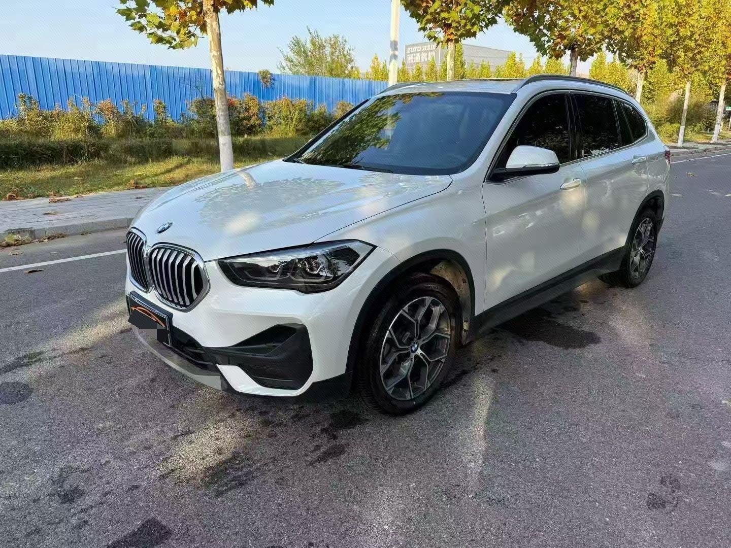 BMW X1 2022 BMW X1 2022 car image