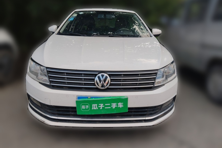 Volkswagen Lavida 2018 car image #3