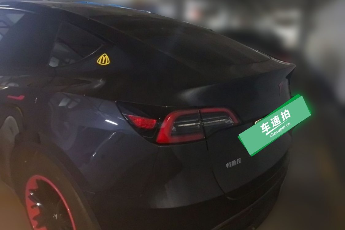 Tesla Model Y 2024 #3 Tesla Model Y 2024 изображение автомобиля #3
