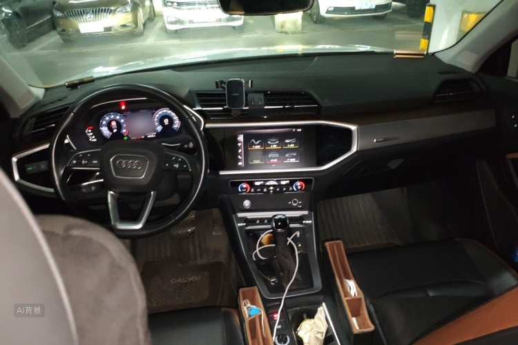 Audi Q3 2020 #11 Audi Q3 2020 car image #11
