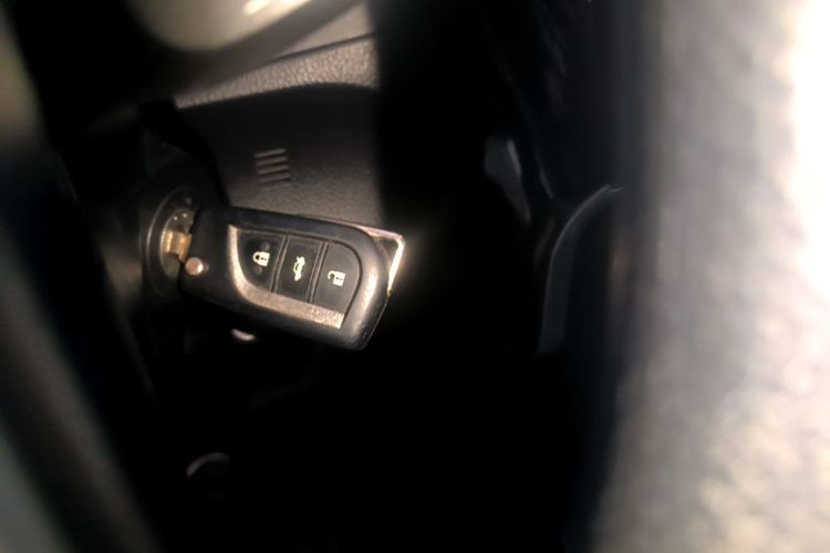 Toyota Corolla 2017 #9 Toyota Corolla 2017 car image #9