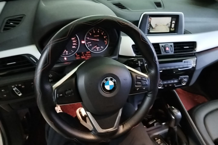 BMW X1 2017 #12 BMW X1 2017 car image #12