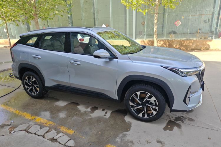 GEELY Boyue L 2026 immagine di auto #5