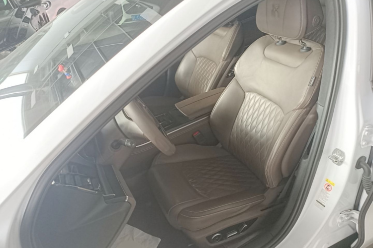 BYD Han 2022 #15 BYD Han 2022 car image #15