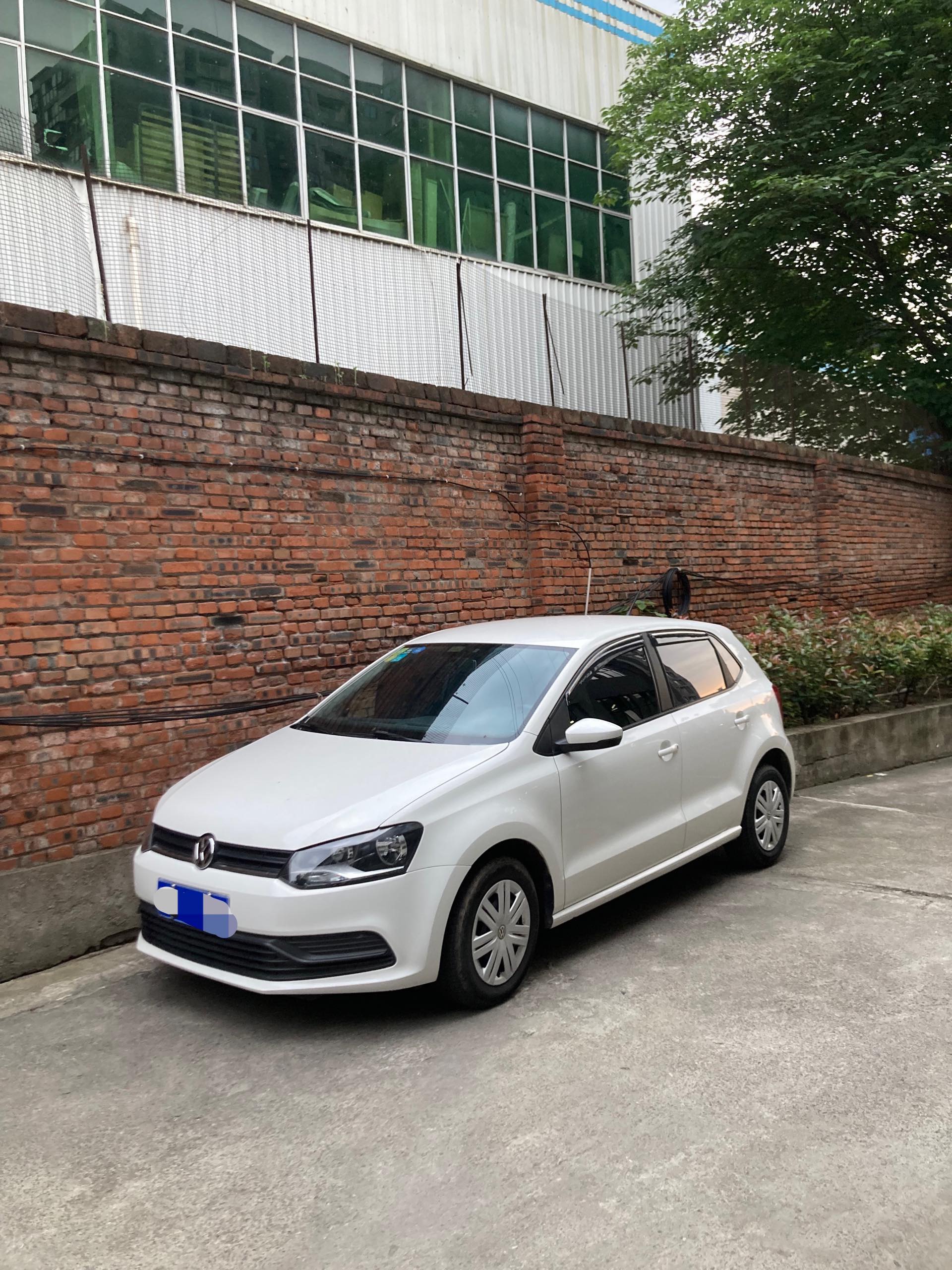 Volkswagen Polo 2017 Volkswagen Polo 2017 car image