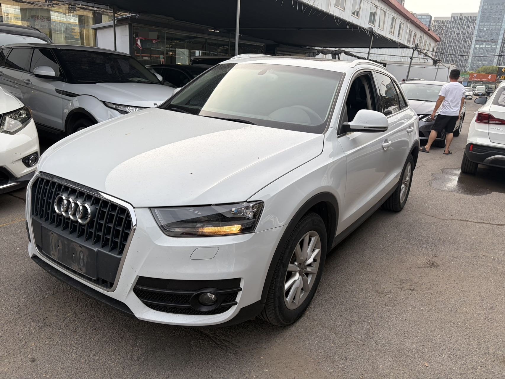 Audi Q3 2014 car image 
