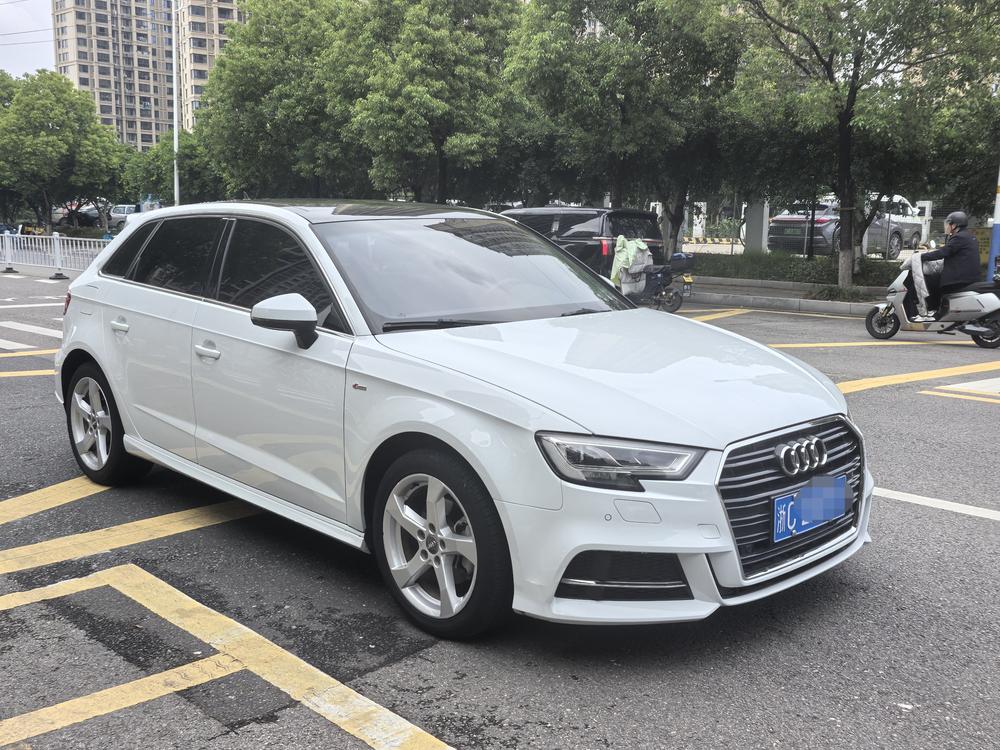 Audi A3 2019 #3 Audi A3 2019 car image #3