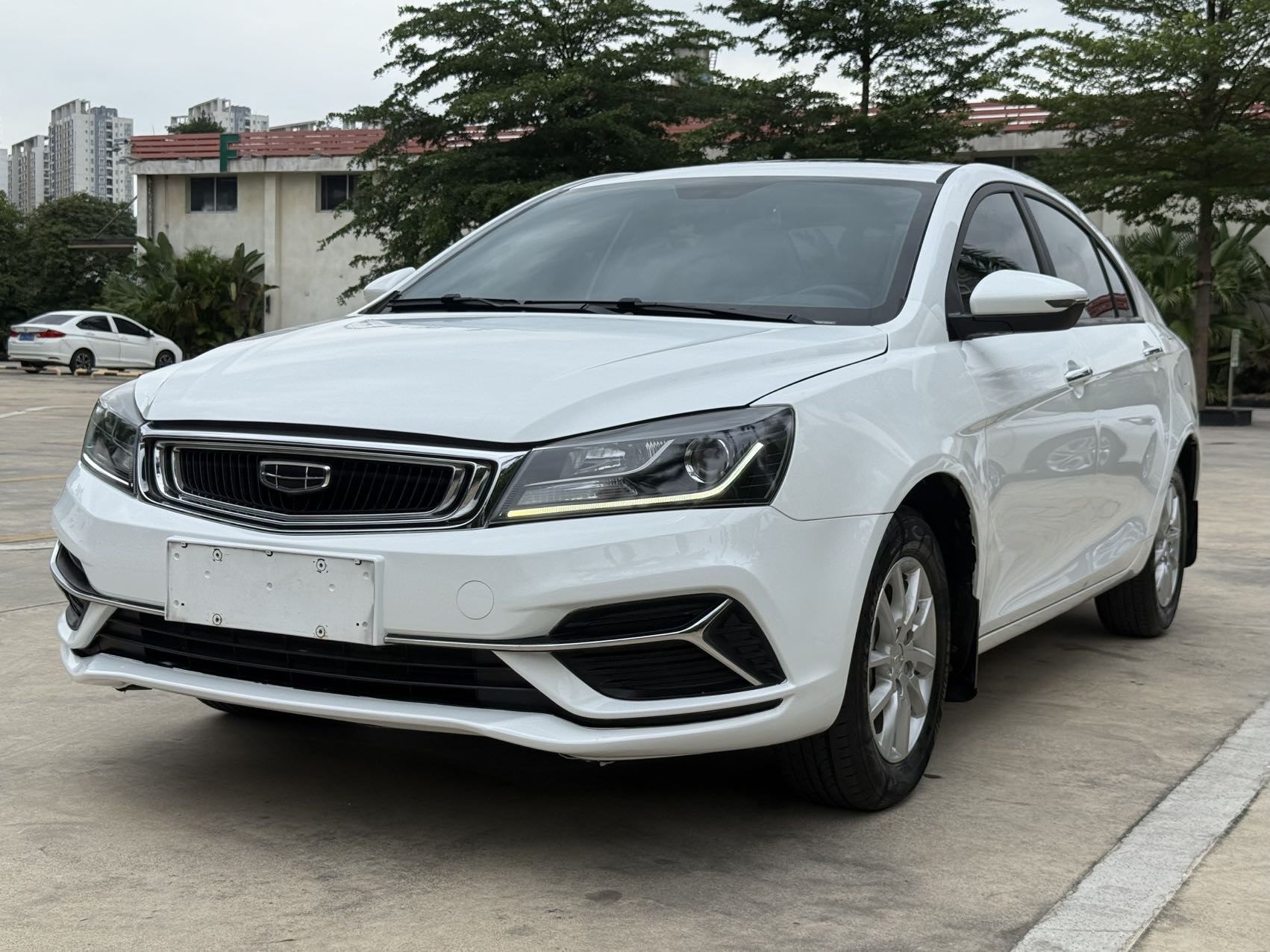 GEELY Emgrand 2020 GEELY Emgrand 2020 image de voiture