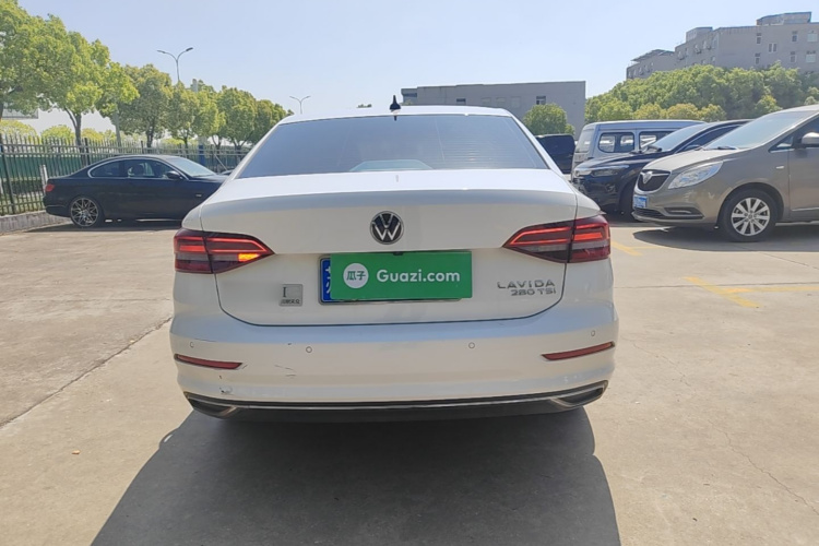 Volkswagen Lavida 2022 car image #6
