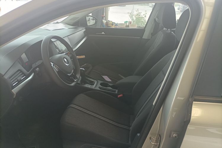 Volkswagen Lavida 2022 car image #19
