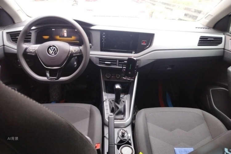 Volkswagen Polo 2023 car image #11