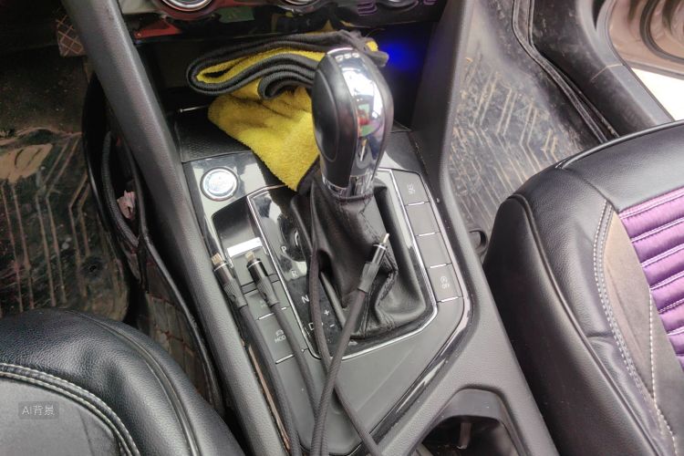 Volkswagen Tharu 2019 immagine di auto #16