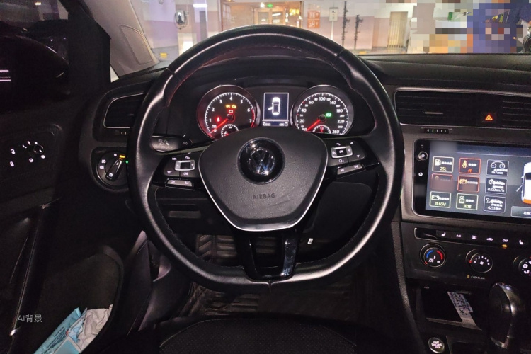 Volkswagen Golf 2018 car image #12