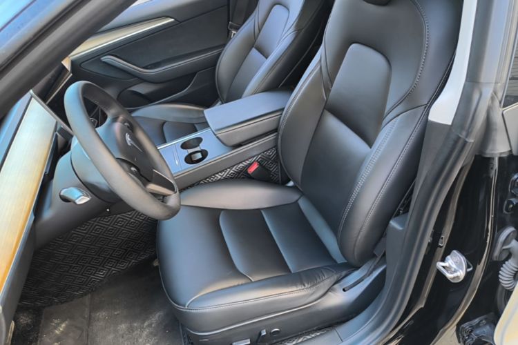 Tesla Model 3 2021 #19 Tesla Model 3 2021 car image #19