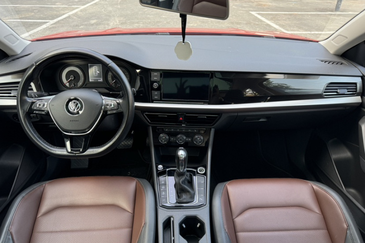 Volkswagen Lavida 2018 #13 Volkswagen Lavida 2018 car image #13